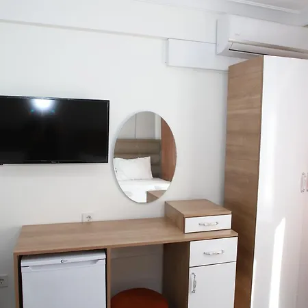 Laos Town Hause Apartment Istanbul