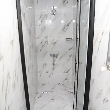 Apartment Laos Town Hause Istanbul