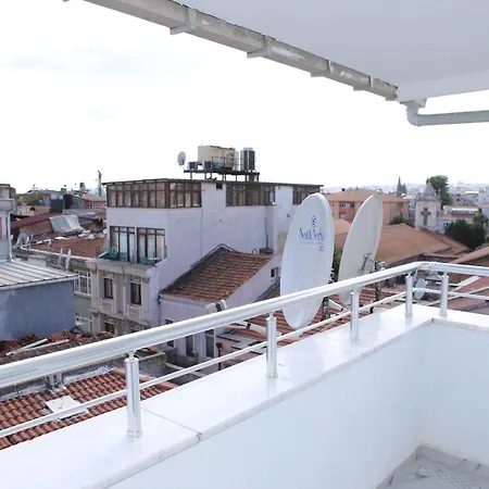 Laos Town Hause * Istanbul