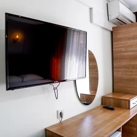 Laos Town Hause * Provincia di Istanbul